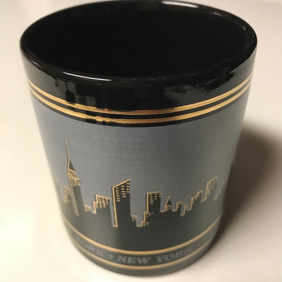 Vintage New York City Skyline coffee cup mug - Picture 2 of 8